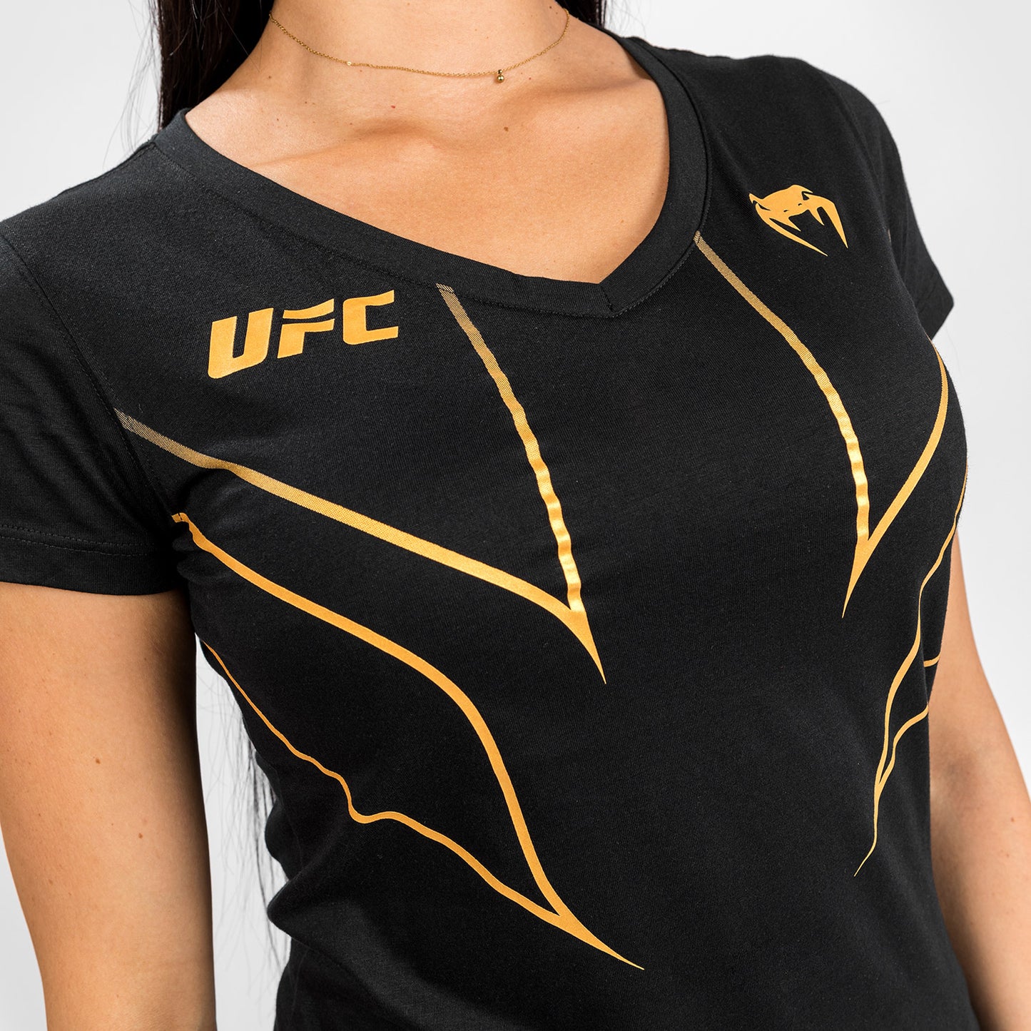 UFC Venum Fight Night 2.0 Replica Women's T-shirt - Champion