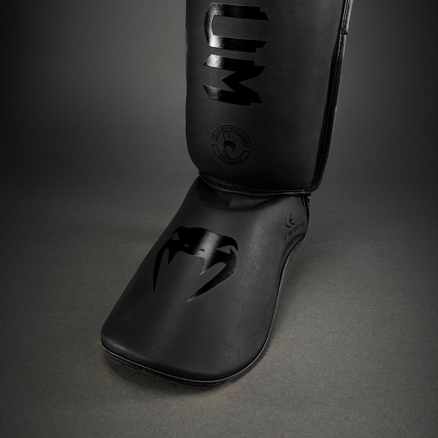 Venum Challenger Standup Shin Guards - Matte/Black
