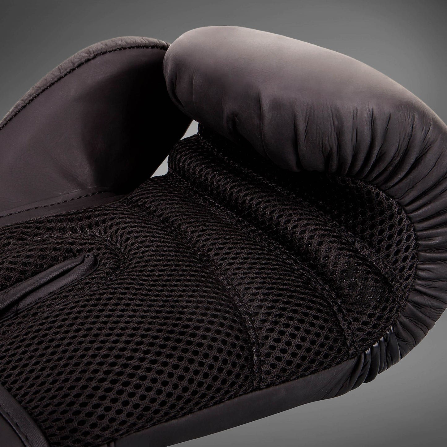Ringhorns Charger by Venum Boxing Gloves – Black/Black