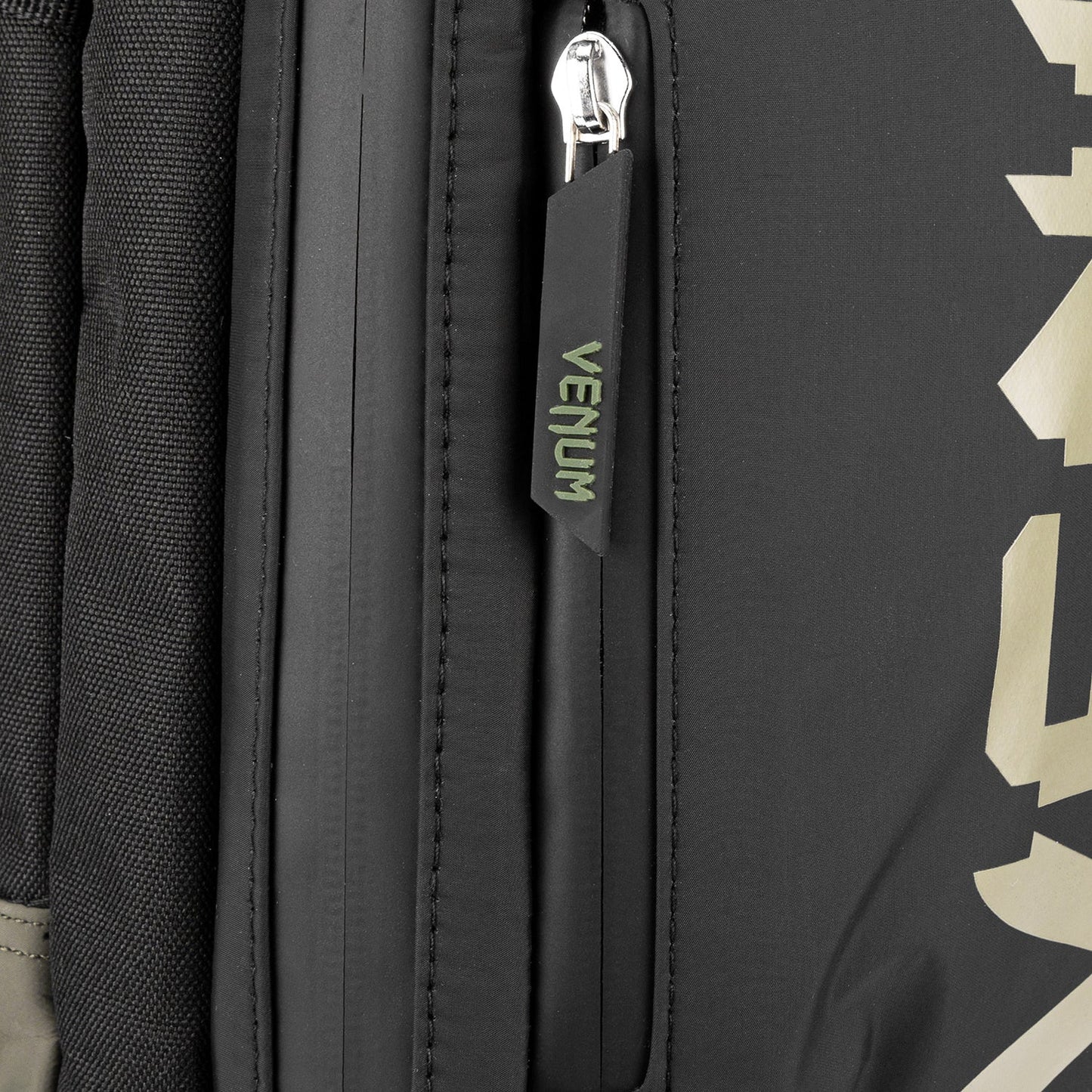 Venum Challenger Pro Evo BackPack (20-25L) - Khaki/black