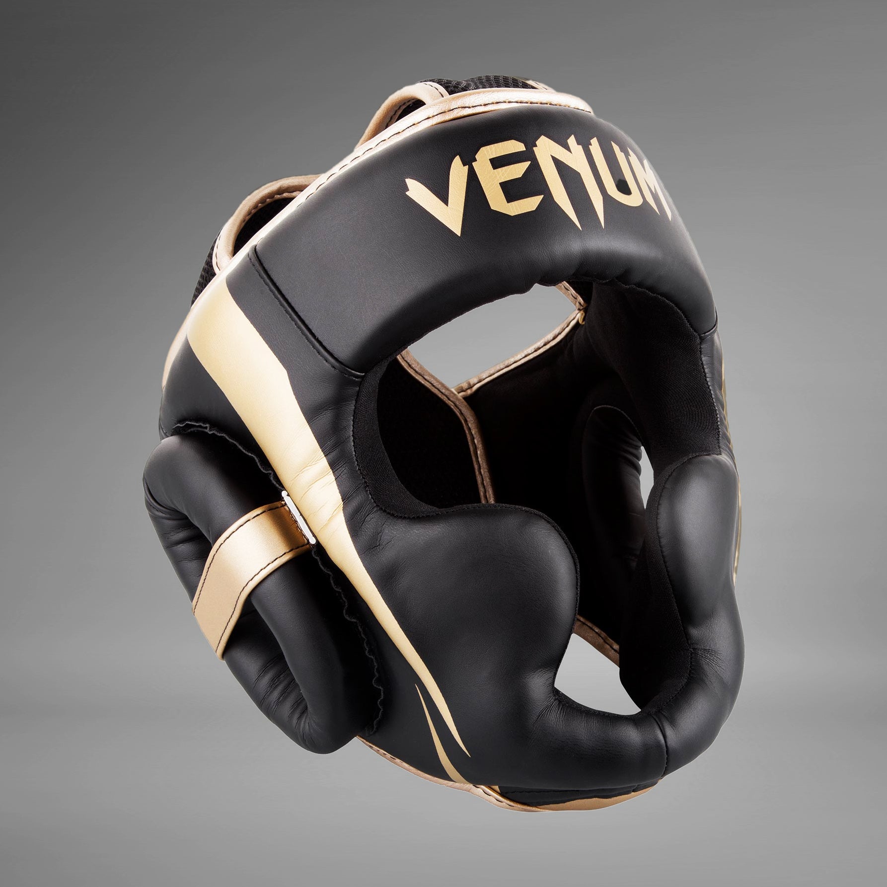 VENUM ヘッドギア ブラック/ゴールド 5e1a9058639cd6c26139309a990ffe