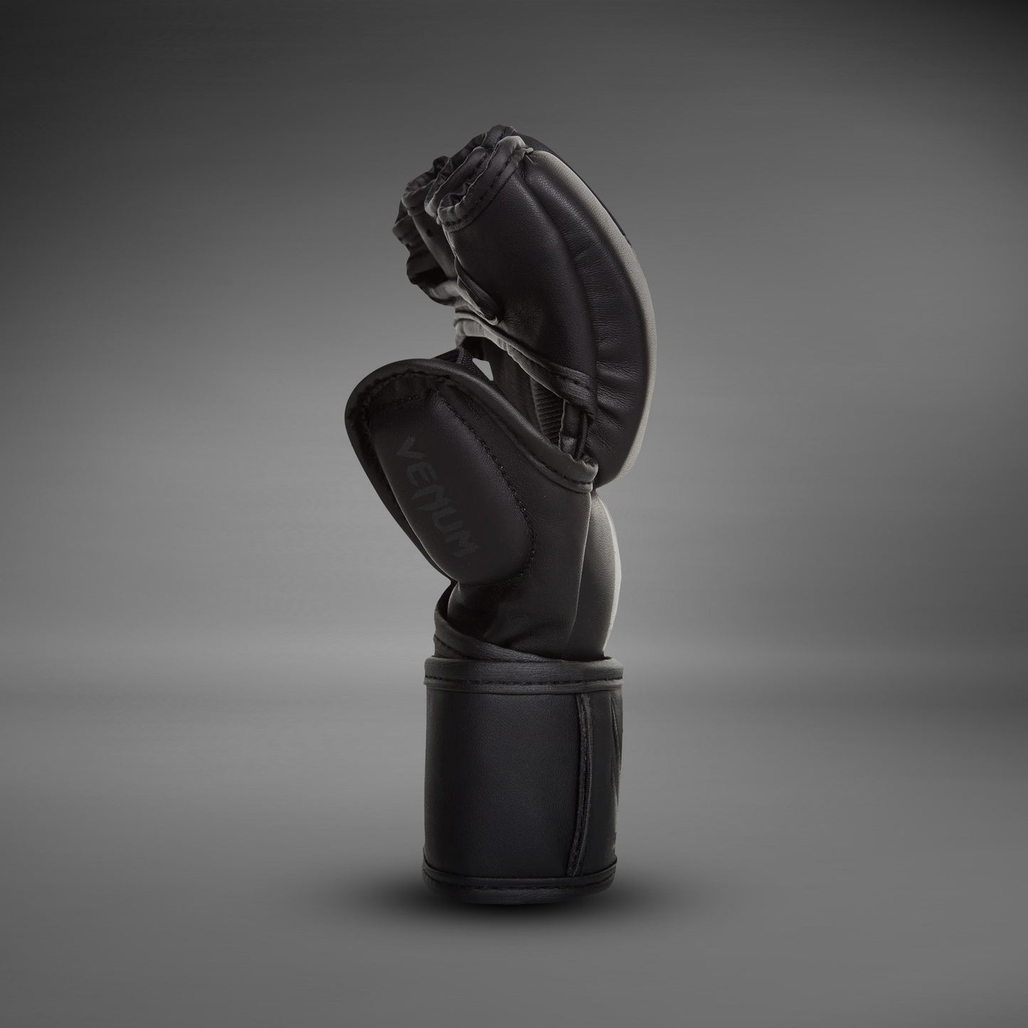 Venum Challenger MMA Gloves - Matte/Black