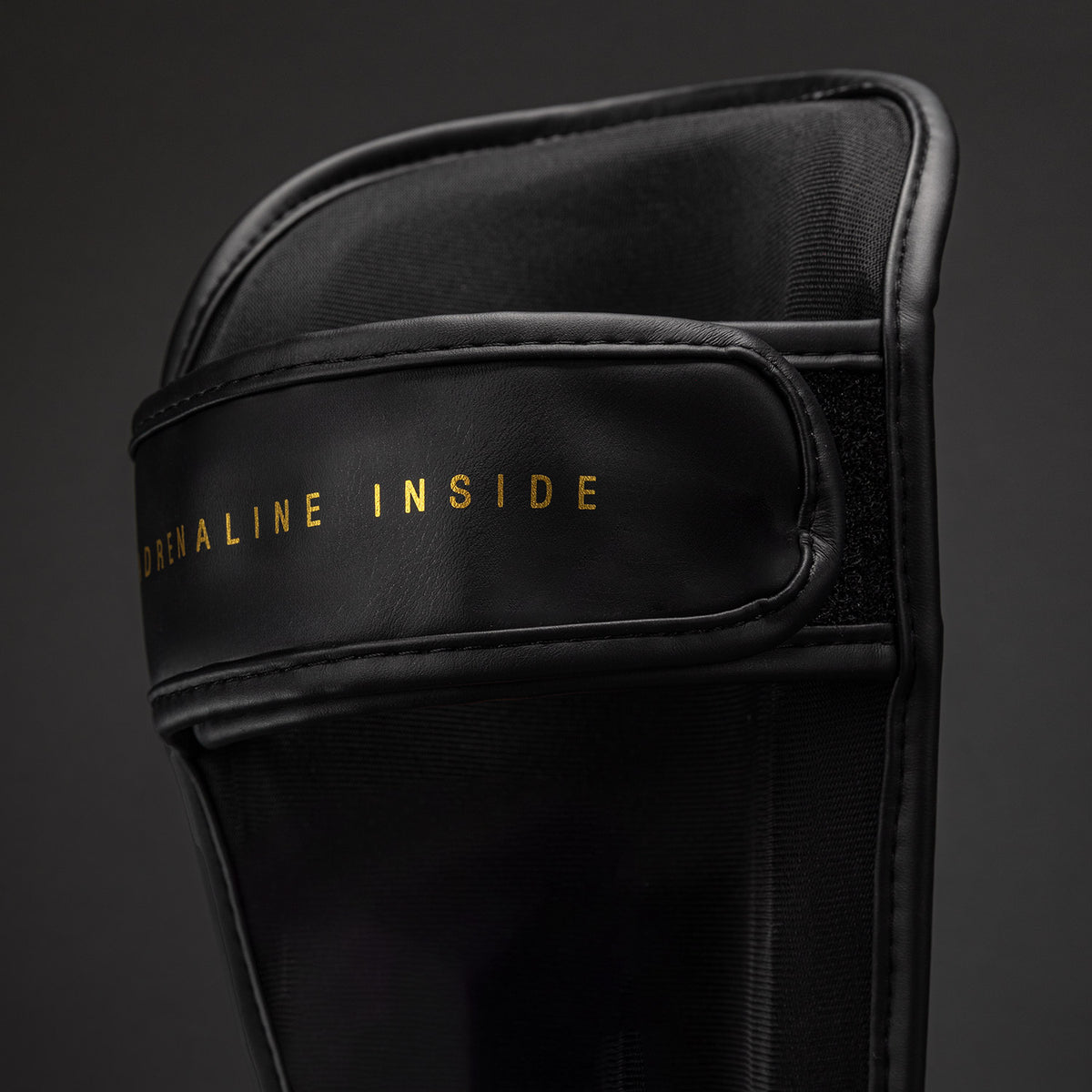 Venum Contender 1.5 Shin Guards - Black/Gold