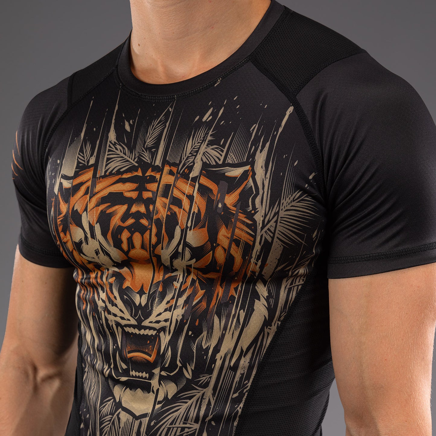 Venum Tiger Men's Short Sleeve Rashguard - Black/Neon Orange