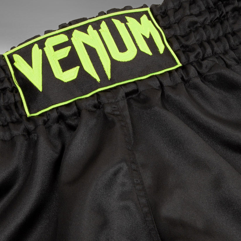 Venum Classic Muay Thai Short - Black/fluorescent yellow