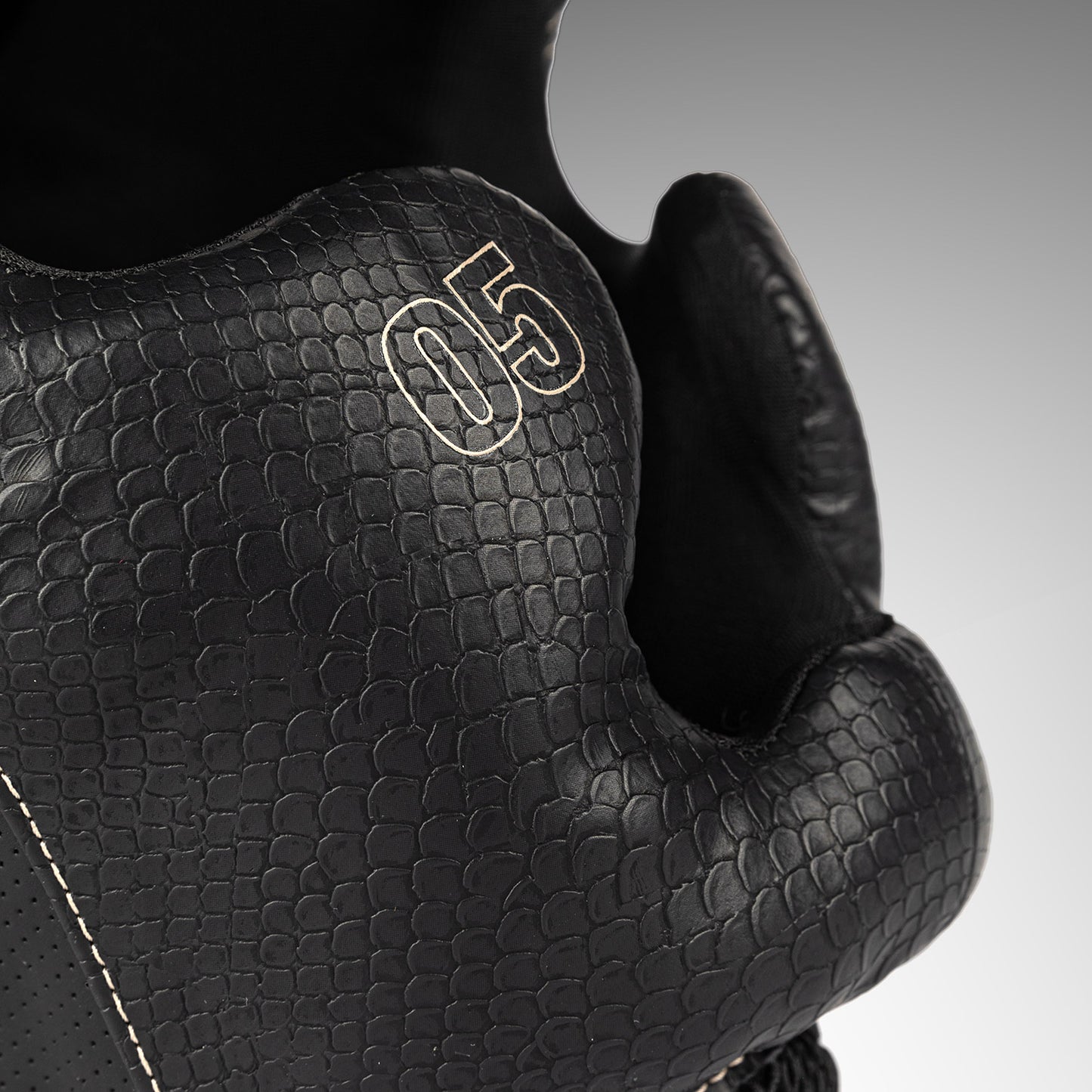 Venum Impact Evo Scales Headgear - Black