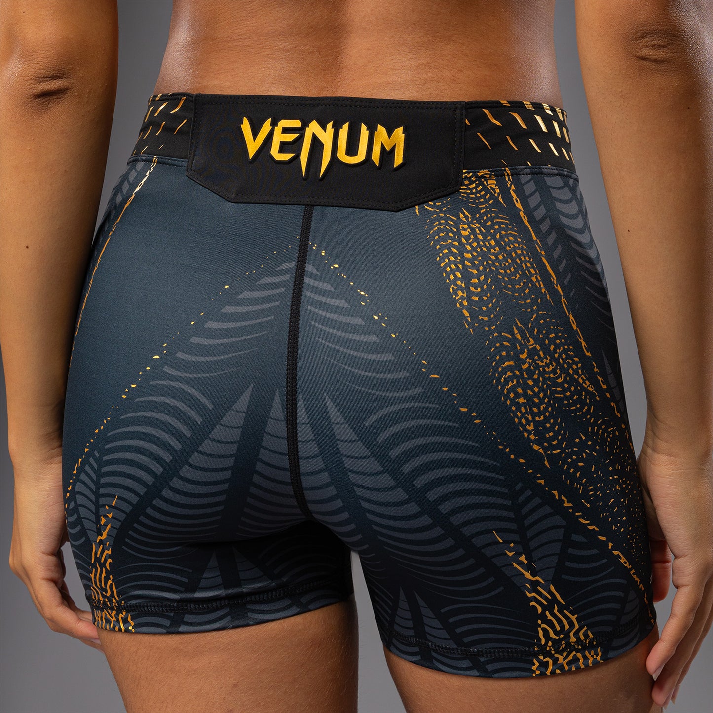 Women's UFC Zenith by Venum Champion Authentic Short Fit Vale Tudo Short