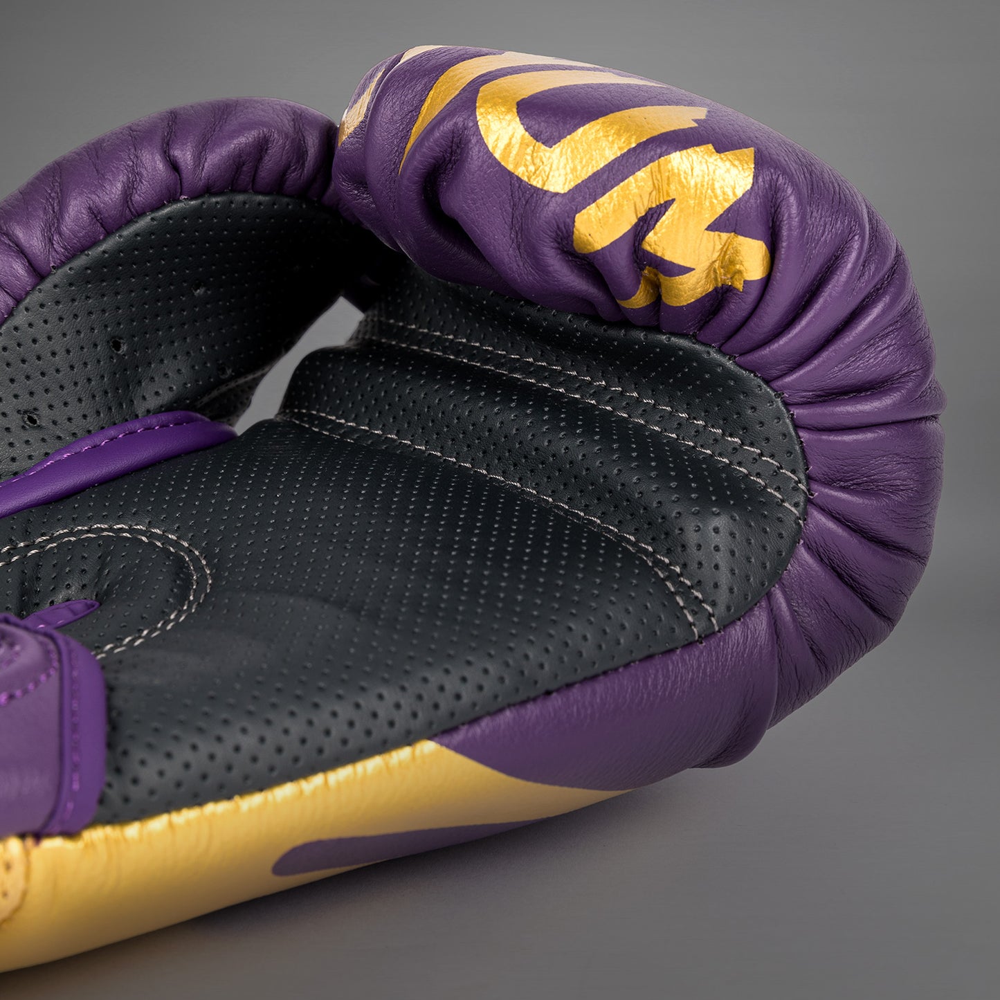 Venum Reverso Boxing Gloves - Dark Purple/Gold