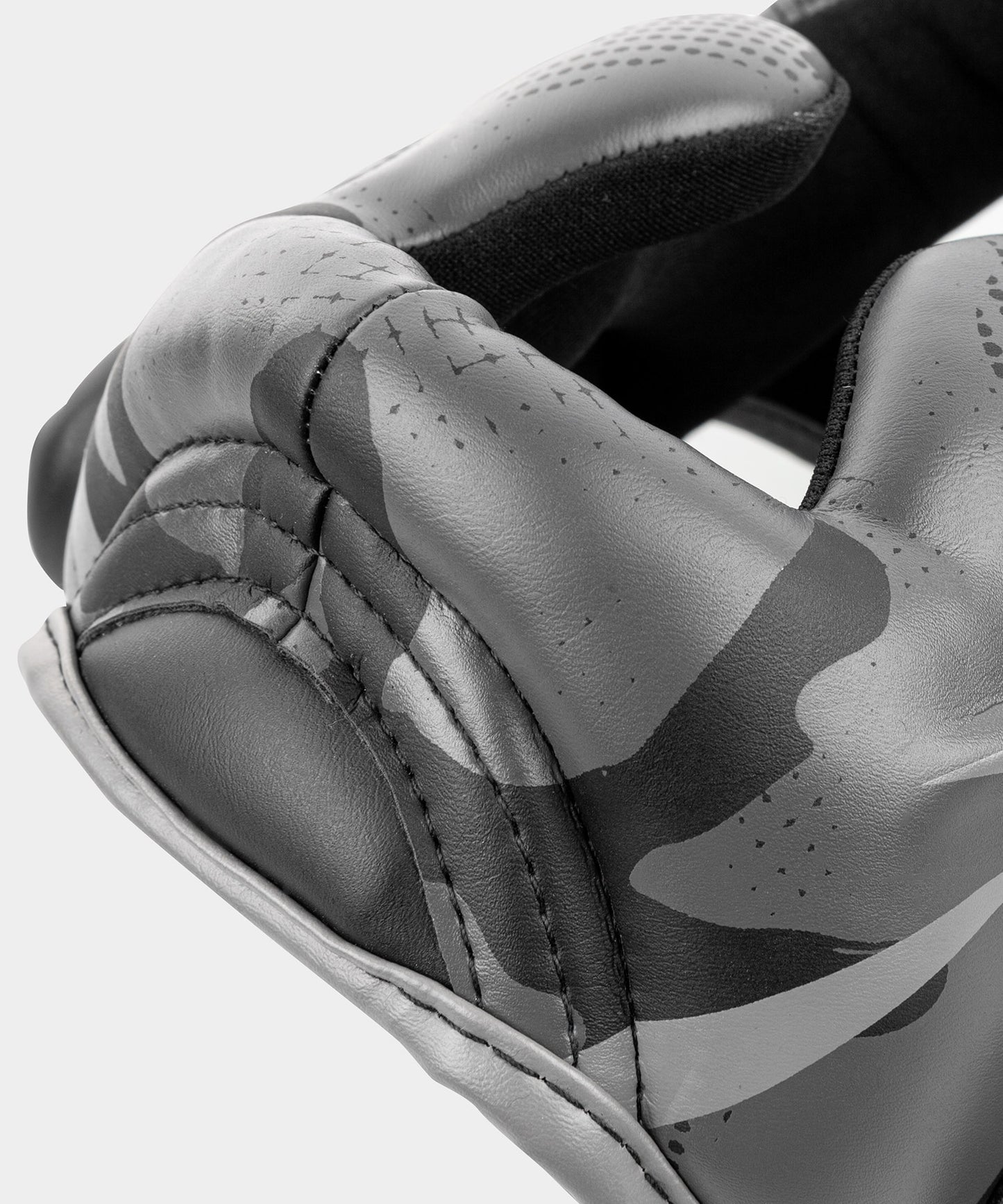 Venum Elite Boxing Headgear - Black/Dark camo