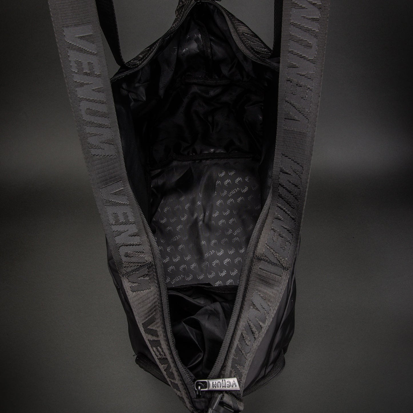Venum Essential Sports Bags - Black