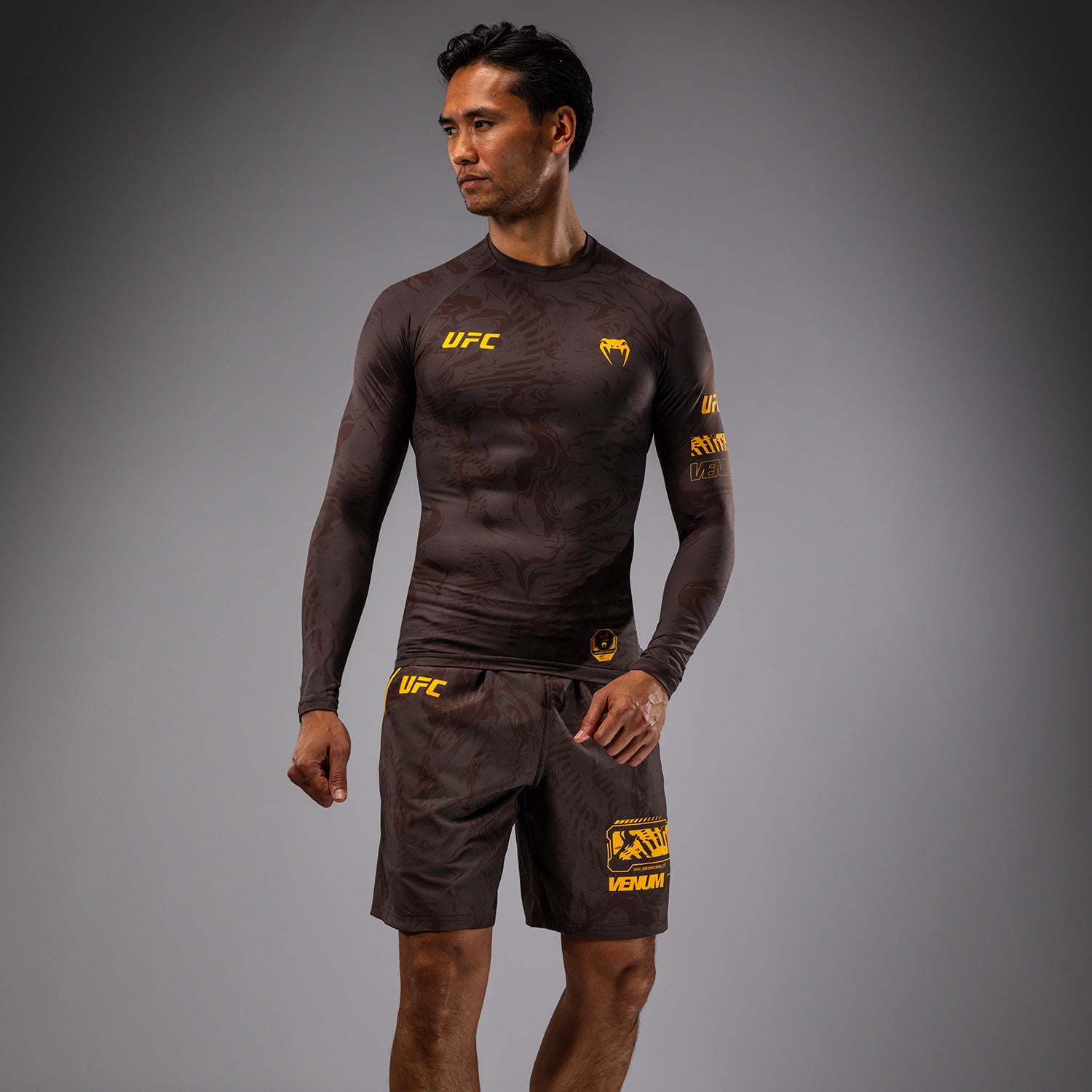 UFC Fusion by Venum Fight Week Men’s Performance Long Sleeve Rashguard - Earthen Brown