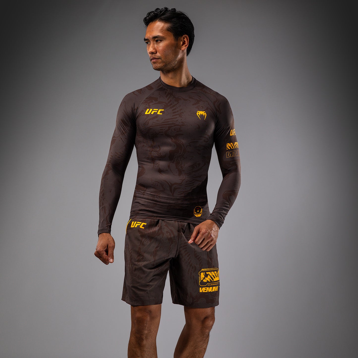 UFC Fusion by Venum Fight Week Men’s Performance Long Sleeve Rashguard - Earthen Brown