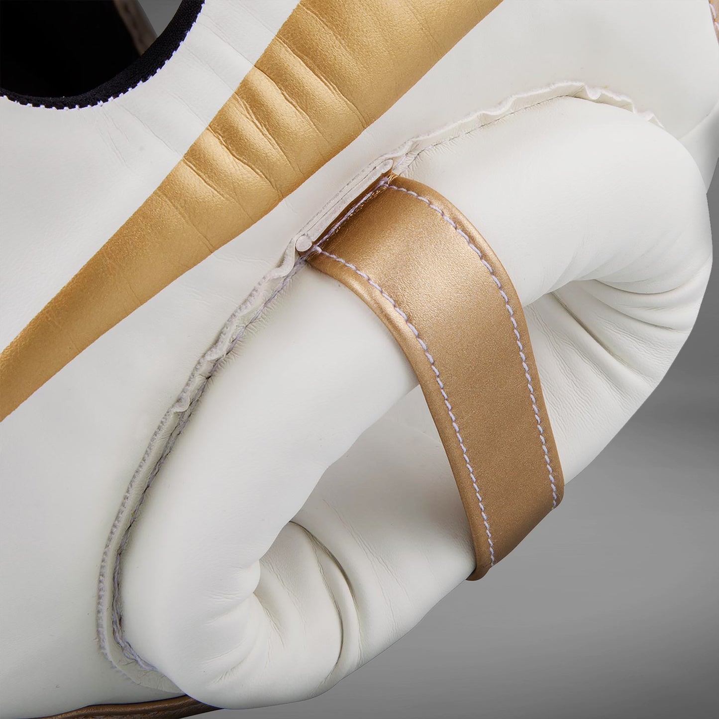 Venum Elite Headgear-White/Gold