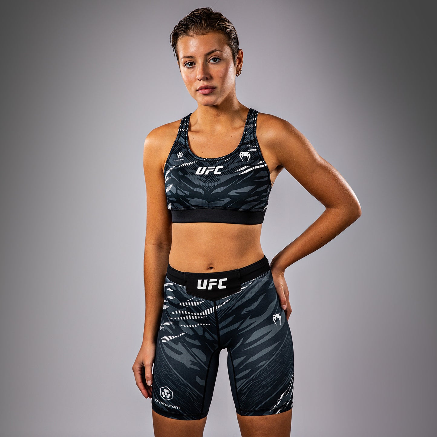 UFC Fusion by Venum Authentic Fight Night Women’s Sports Bra - Black