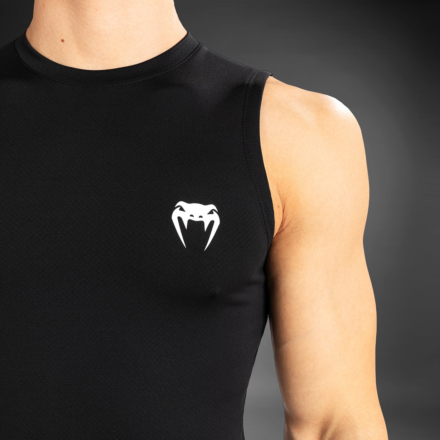 Venum Contender Men’s Sleeveless Rashguard - Black/White
