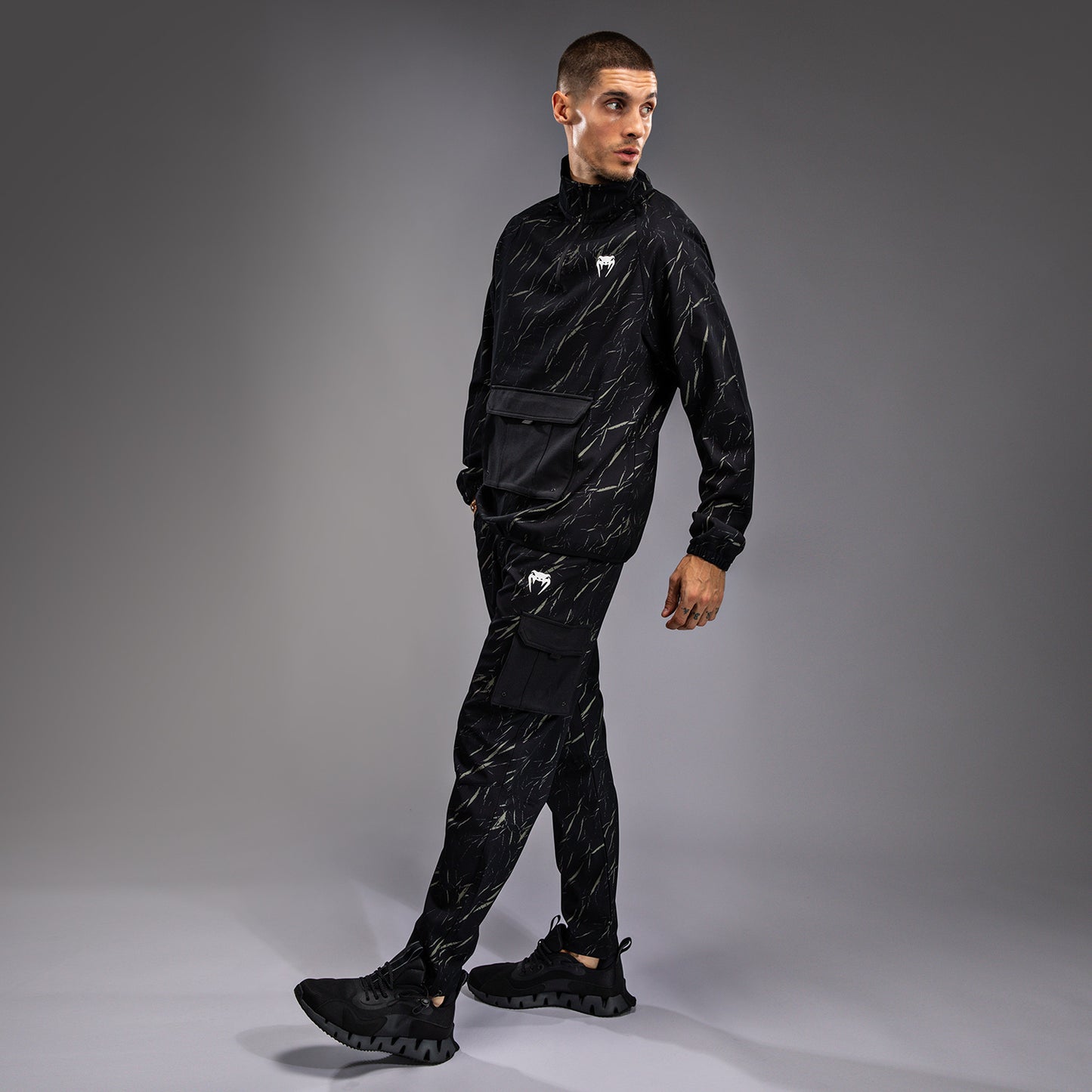 Venum Trooper Men's Half-Zip Jacket - Black/Stone Sand