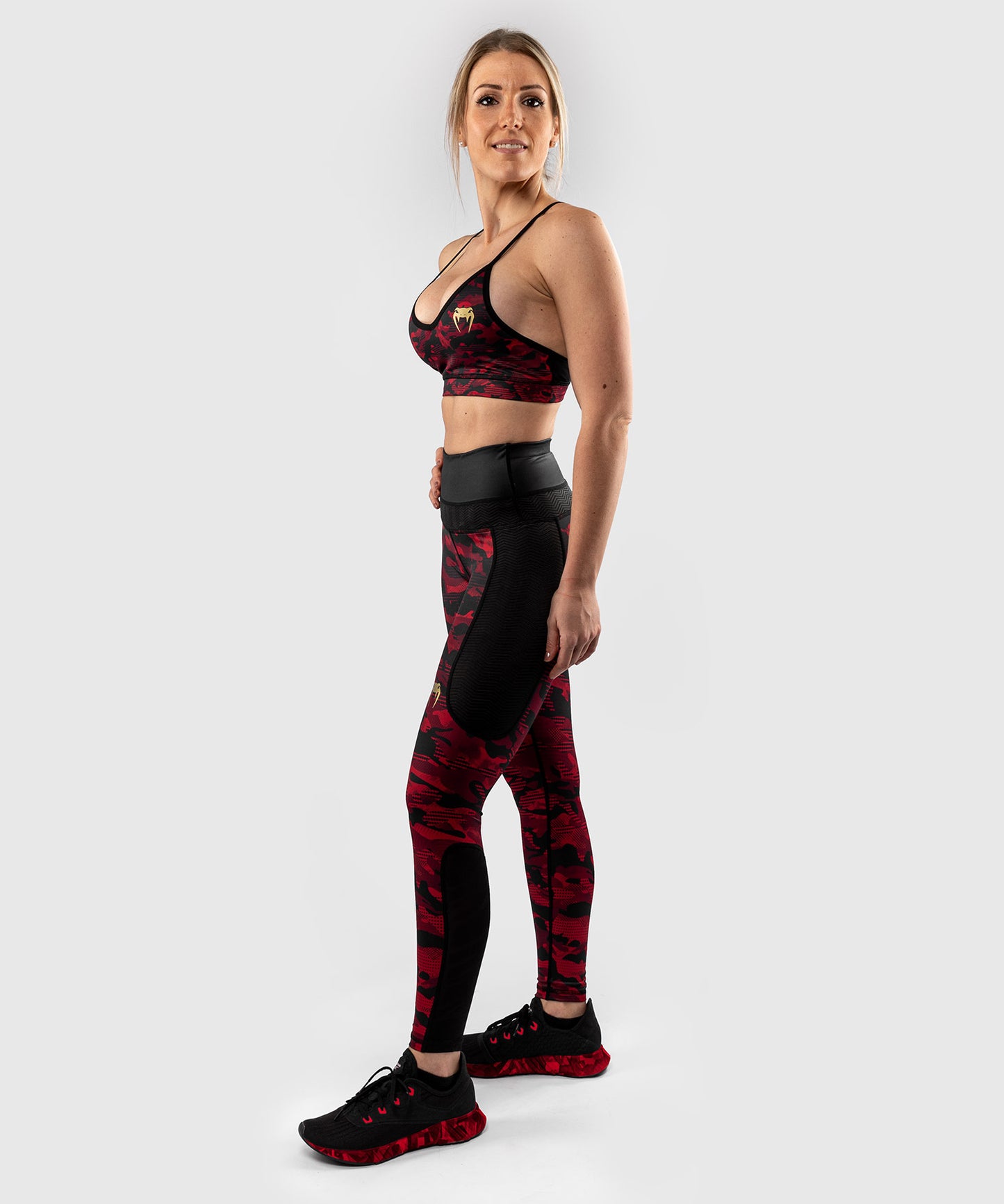 Venum Defender bras - for women