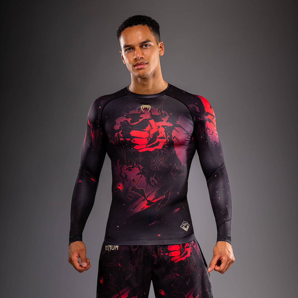Jujutsu Kaisen x Venum Itadori Long Sleeve Rashguard - Black/Red