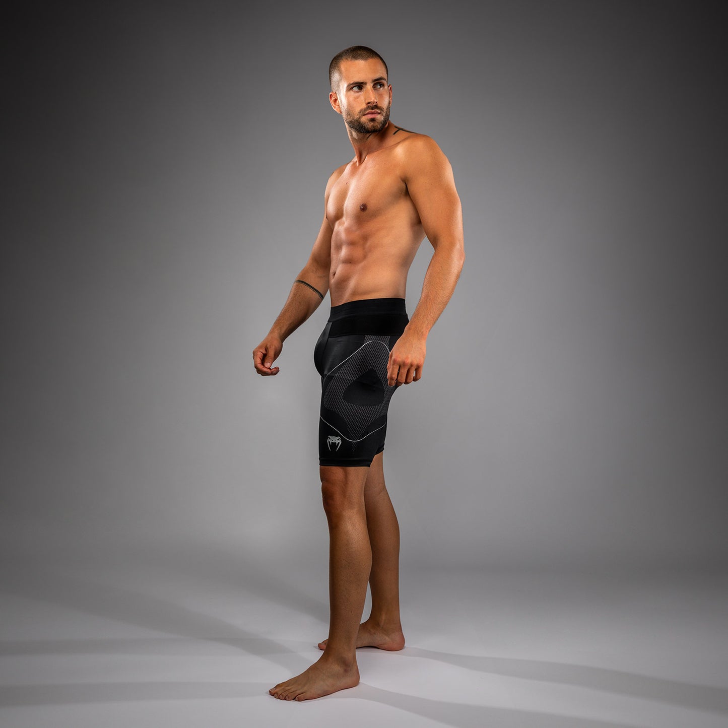 Venum Nexus Vale Tudo Shorts - Black/Silver