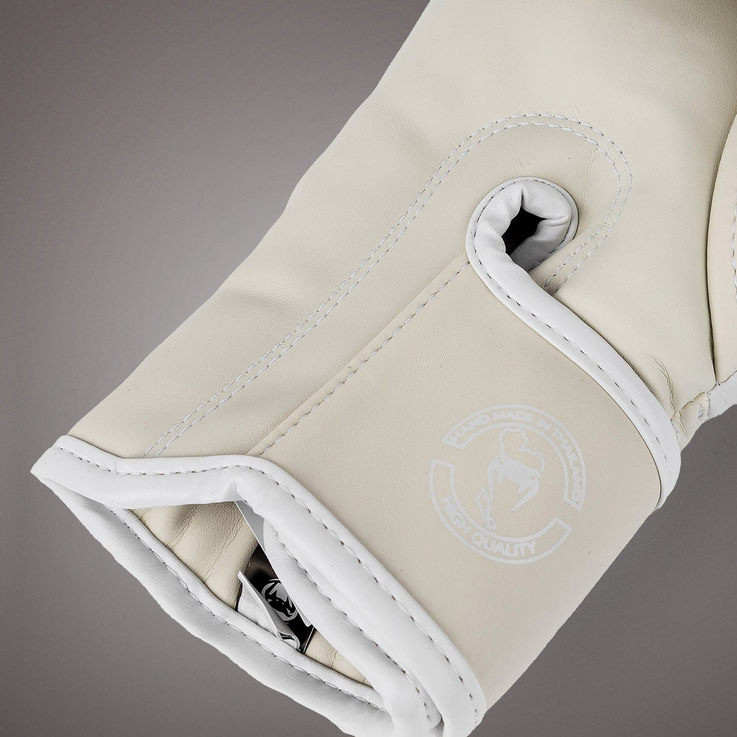 Venum Elite Boxing Gloves - White/Ivory