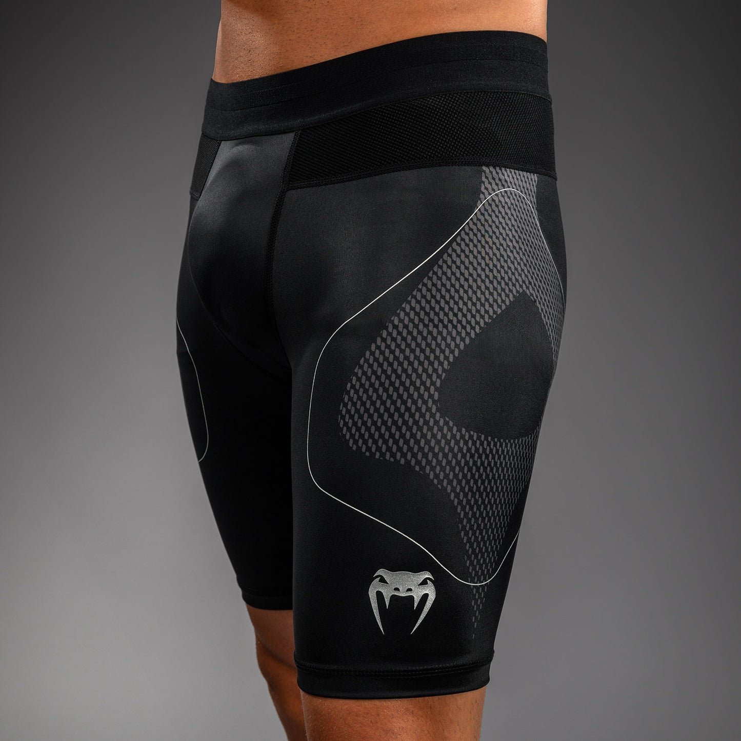 Venum Nexus Vale Tudo Shorts - Black/Silver