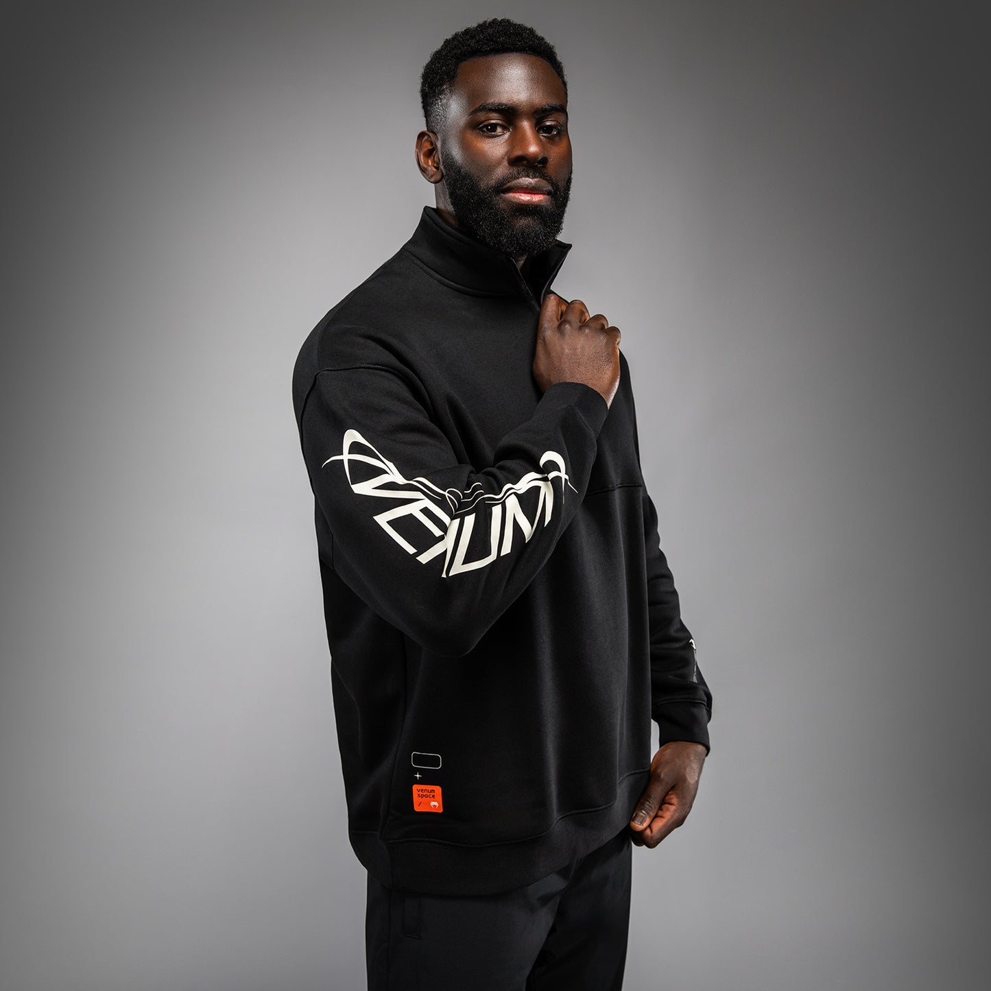 Venum Eclipse Half-Zip Sweatshirt - Black/Ivory