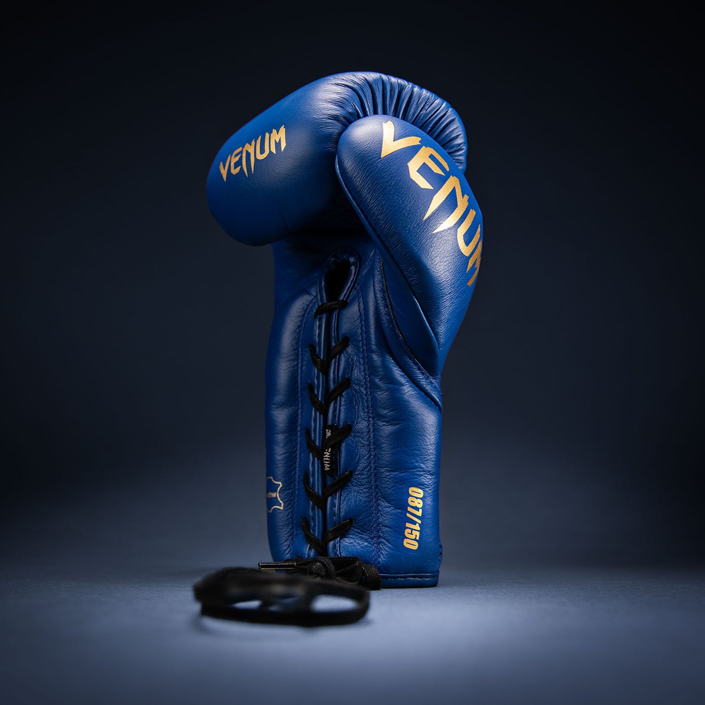 Venum Giant 2.0 Khamzat Chimaev Pro boxing gloves - Blue gold
