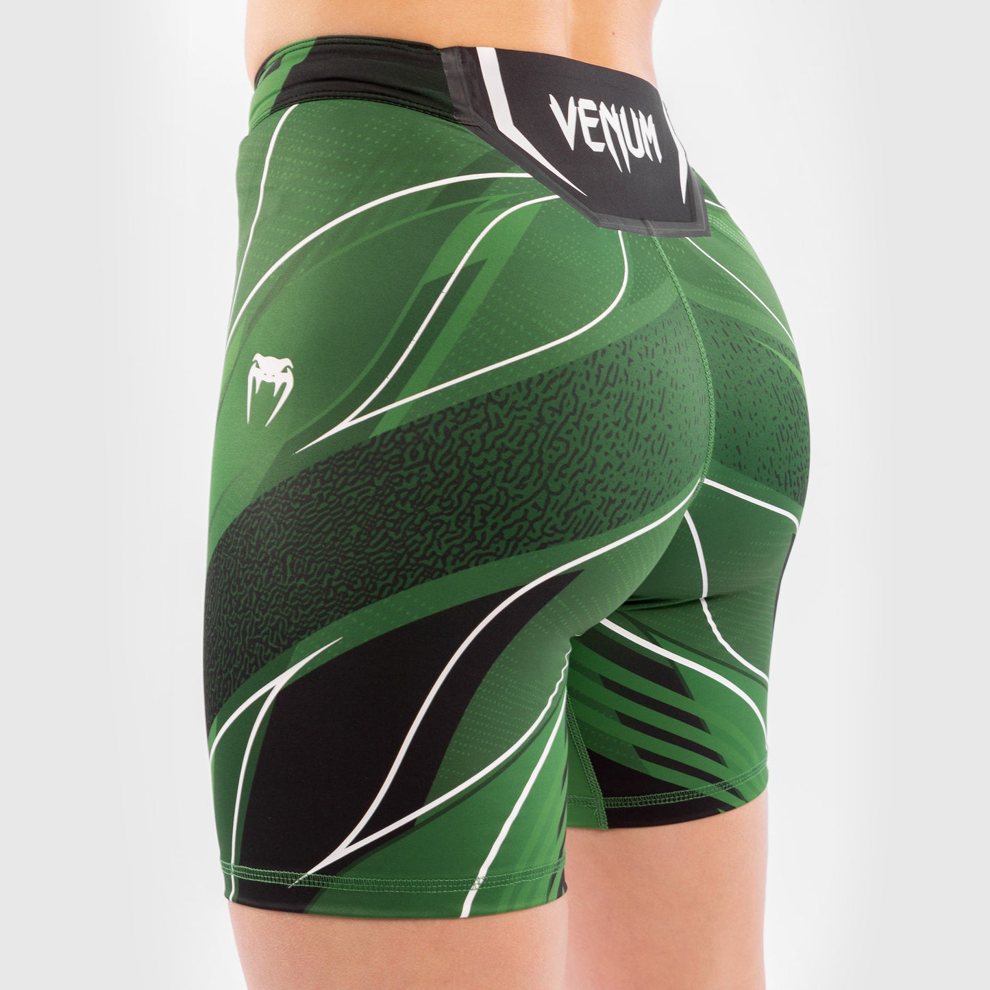 UFC Venum Authentic Fight Night Women's Vale Tudo Shorts - Long Fit - Green
