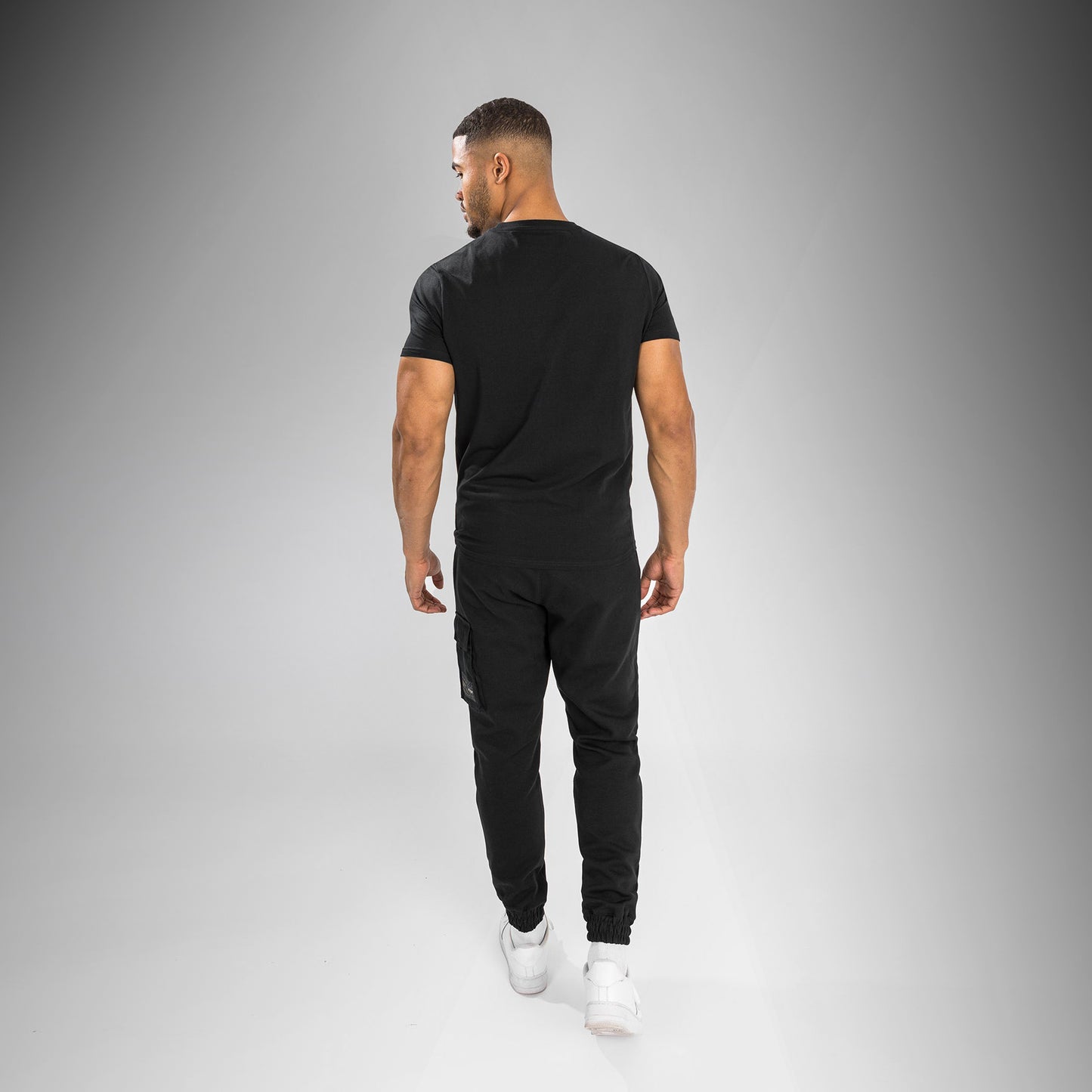 Venum Absolute 2.0 T-shirt - Adjusted Fit - Black/Gold
