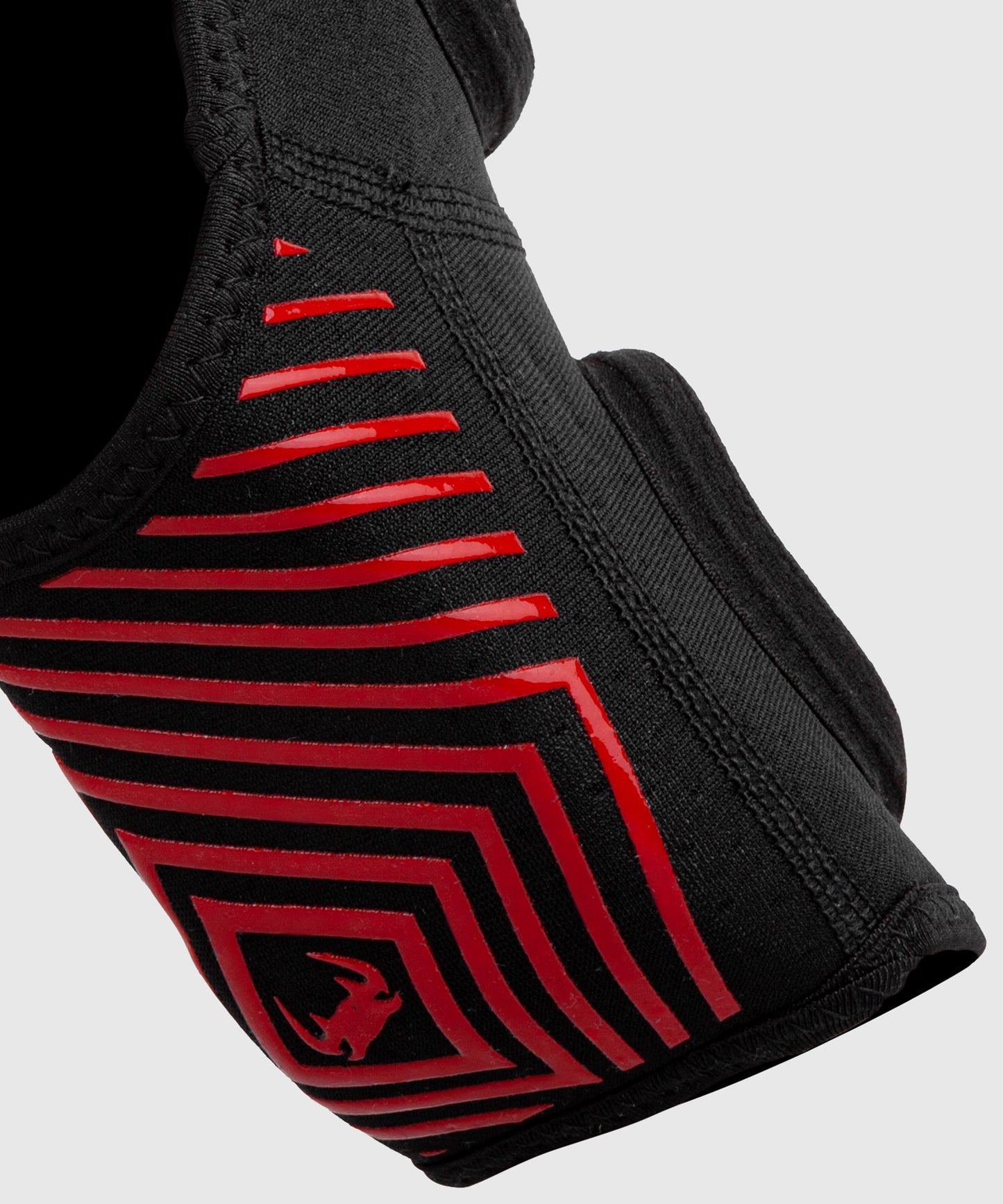 Venum Kontact Evo Shin Guards - Black/Red