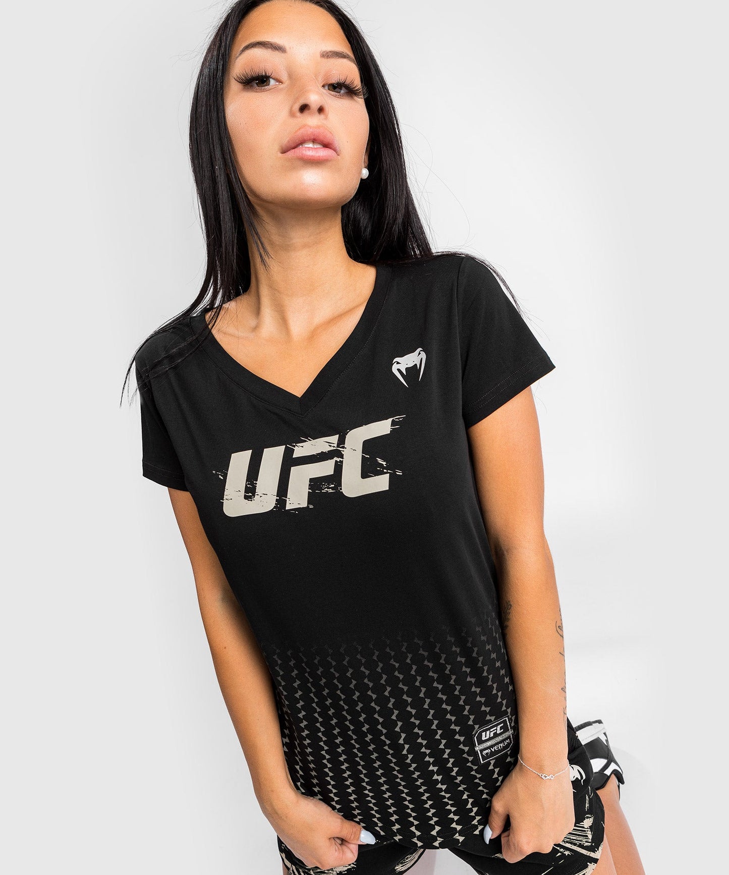 UFC Venum Authentic Fight Week Women’s 2.0 Short Sleeve T-Shirt - Black
