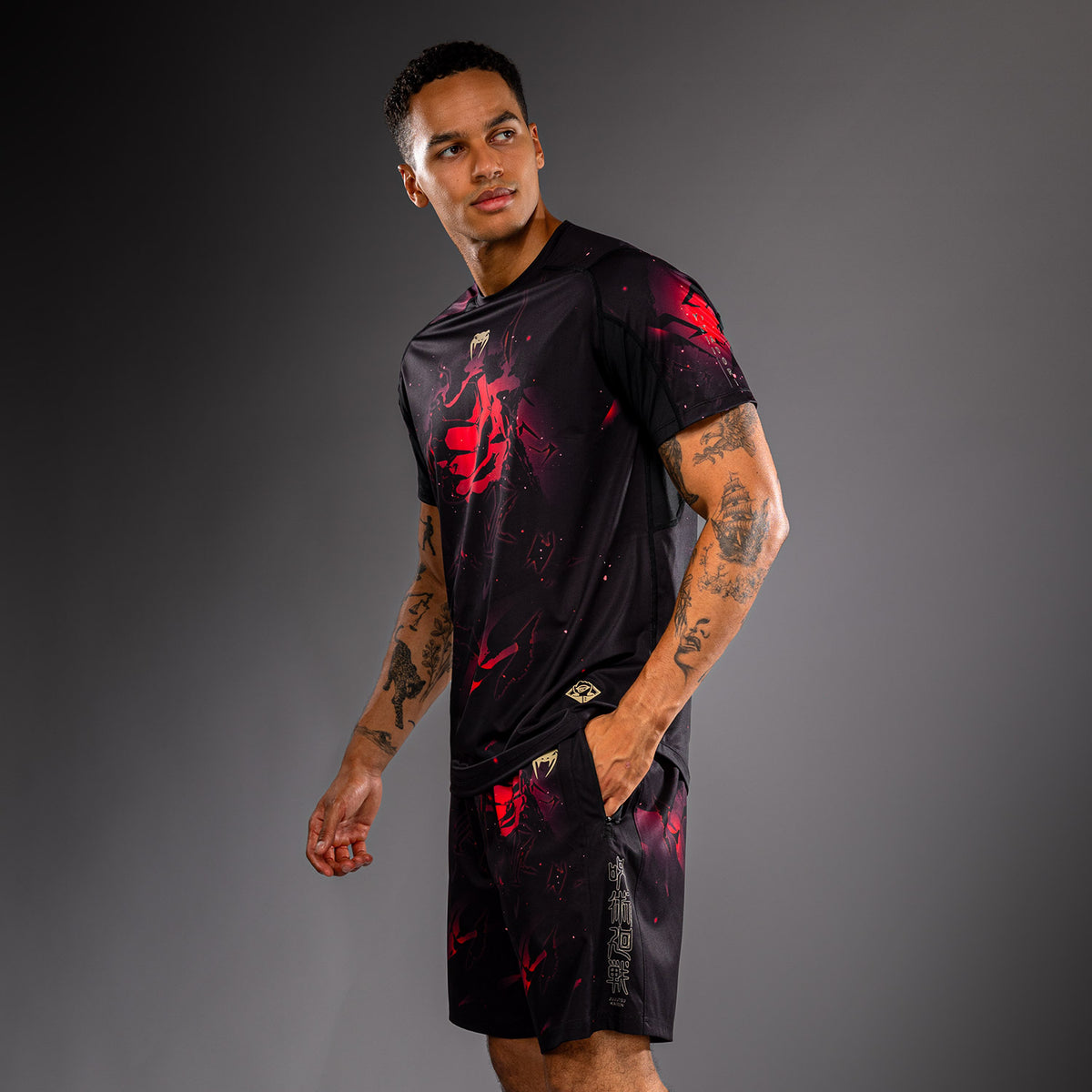 Jujutsu Kaisen x Venum Itadori Dry-Tech T-Shirt - Black/Red