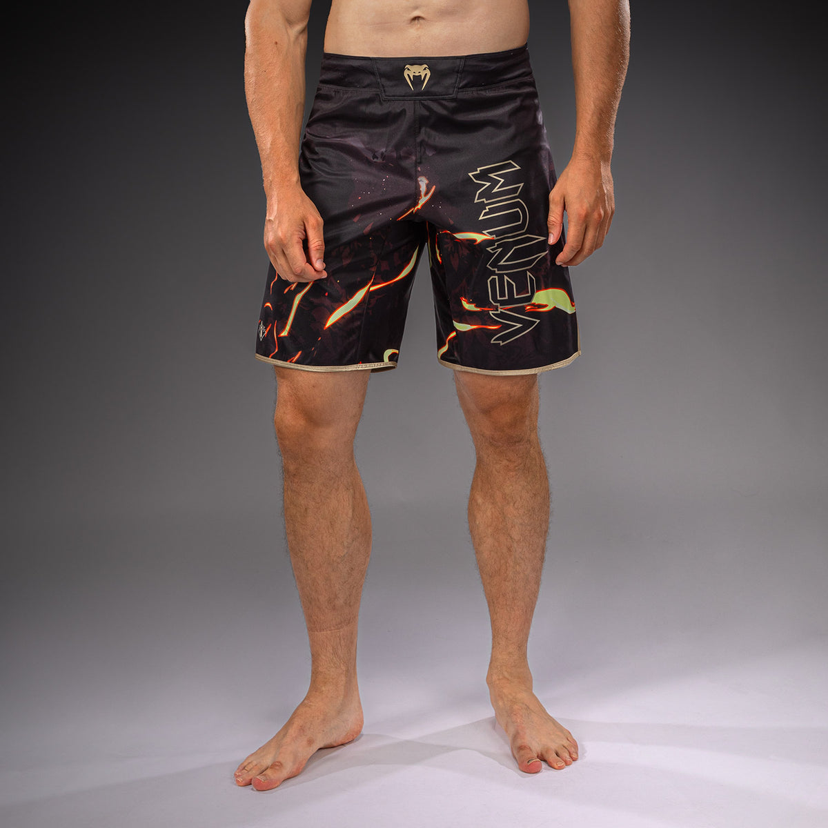 Jujutsu Kaisen x Venum Sukuna Fightshorts - Black/Beige