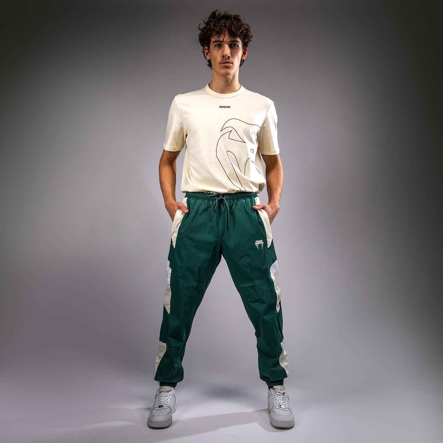 Venum Attack 90 トラックスーツ・パンツ - カーキ - XXL VENUM ヴェナム Attack 90 トラックスーツパンツ - フォレストグリーン
