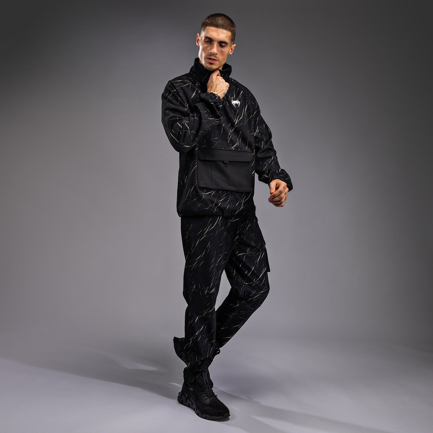 Venum Trooper Men's Half-Zip Jacket - Black/Stone Sand