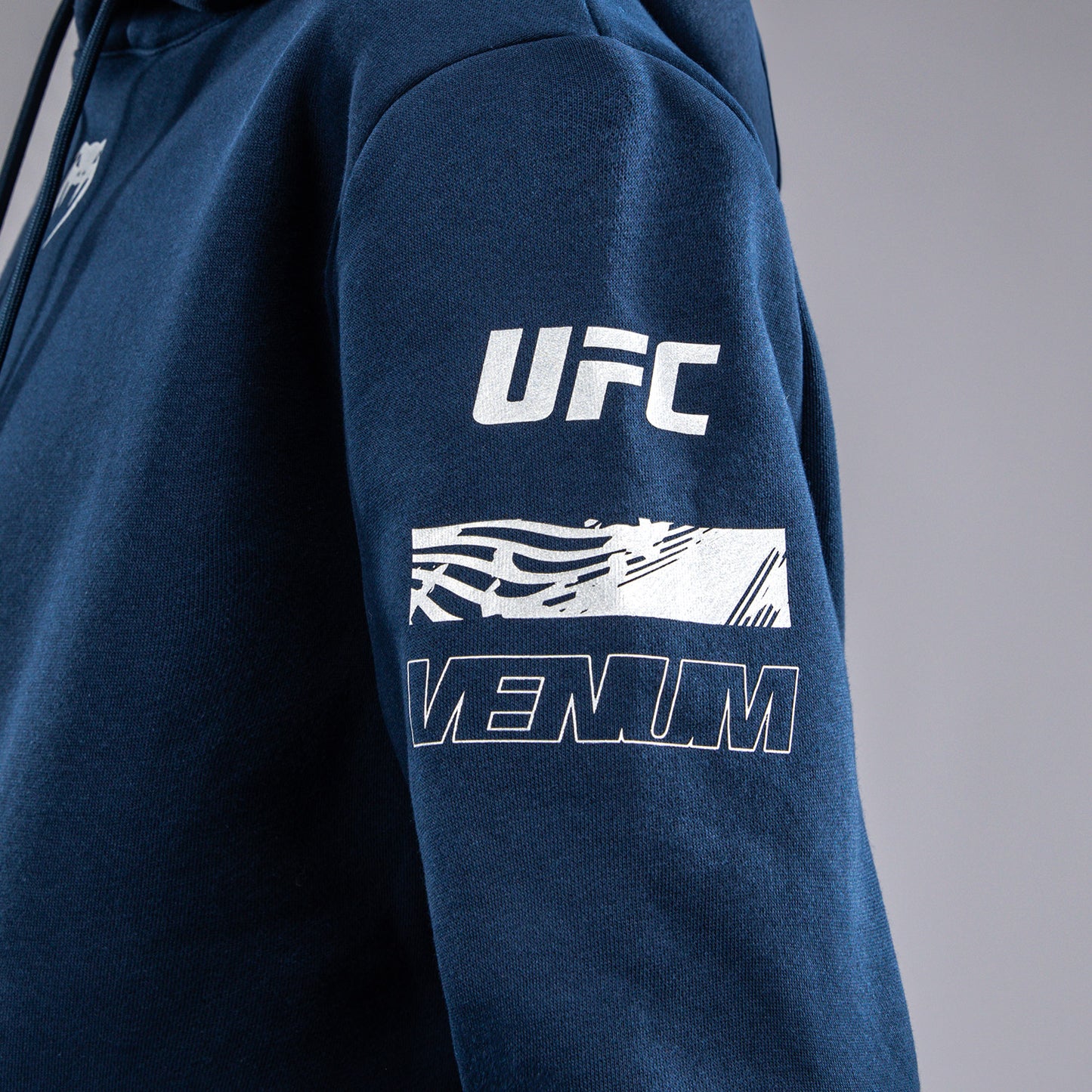 UFC Fusion by Venum Fight Week Women’s Pullover Hoodie - Solid Oceanic Blue