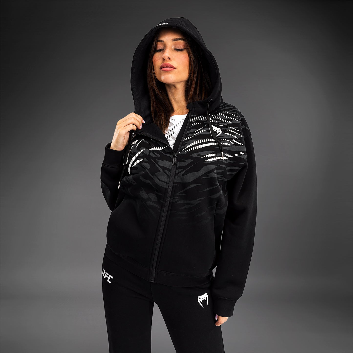 UFC Fusion by Venum Women’s Replica Zip Hoodie - Black
