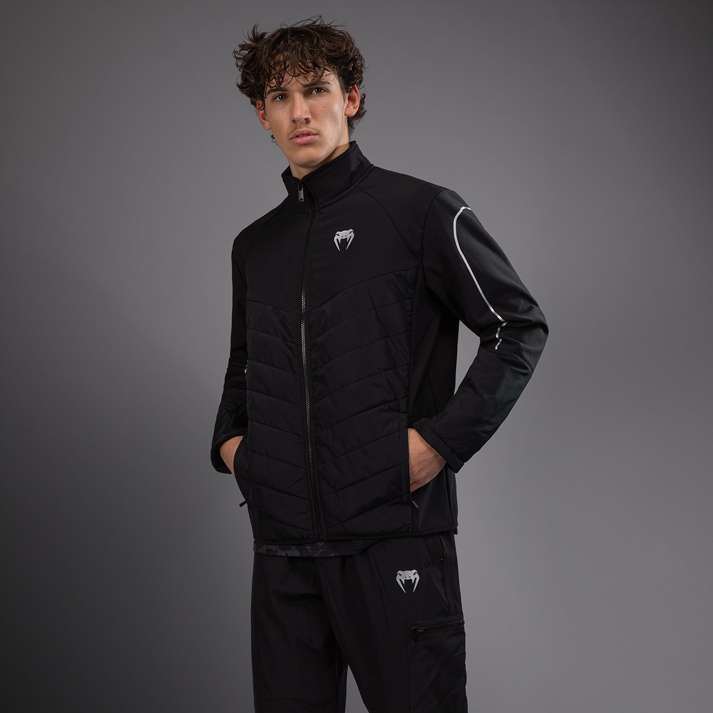 Venum Paddock Softshell Jacket Long Sleeves - Black
