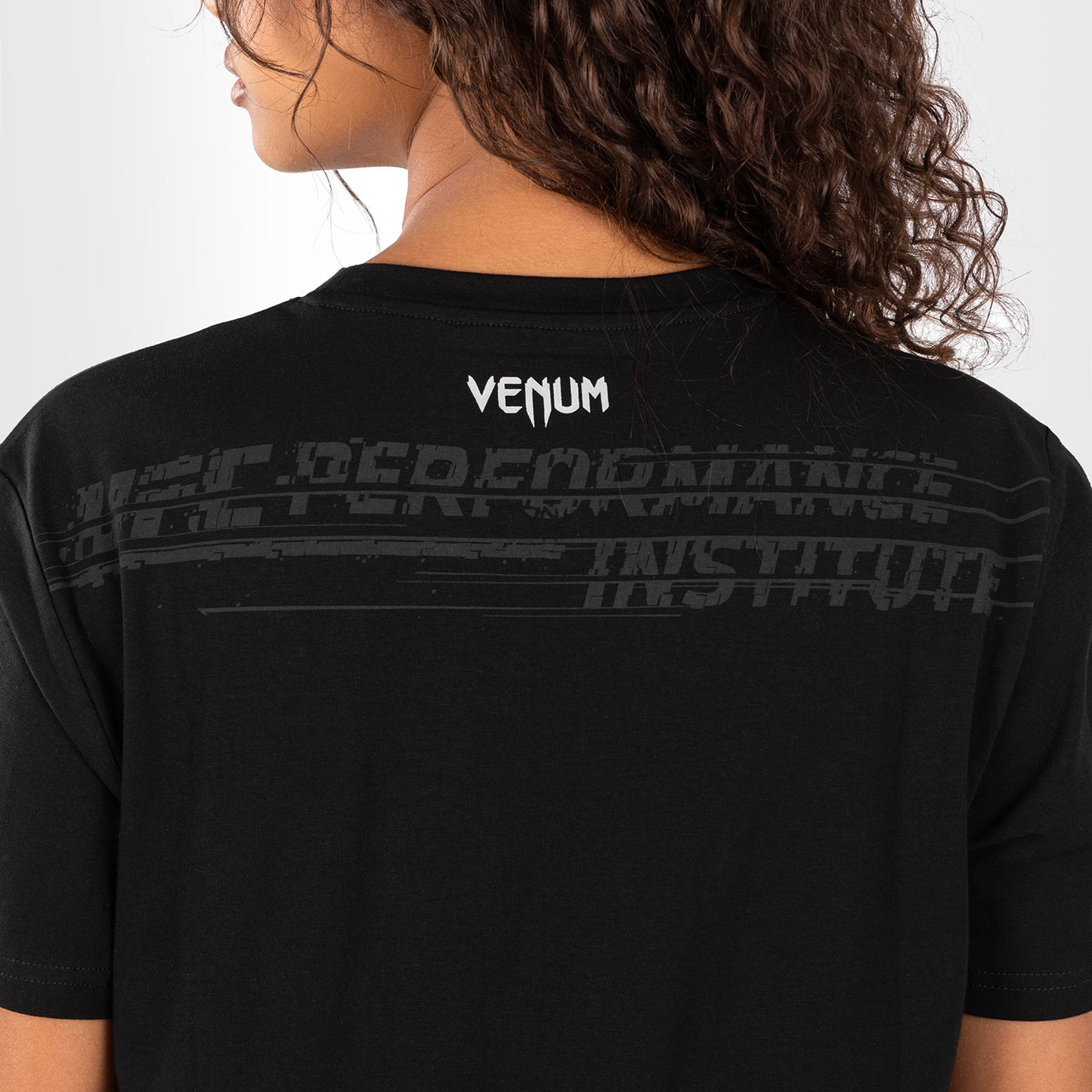 UFC Venum Performance Institute 2.0  Women’s T-Shirt - Black/Red