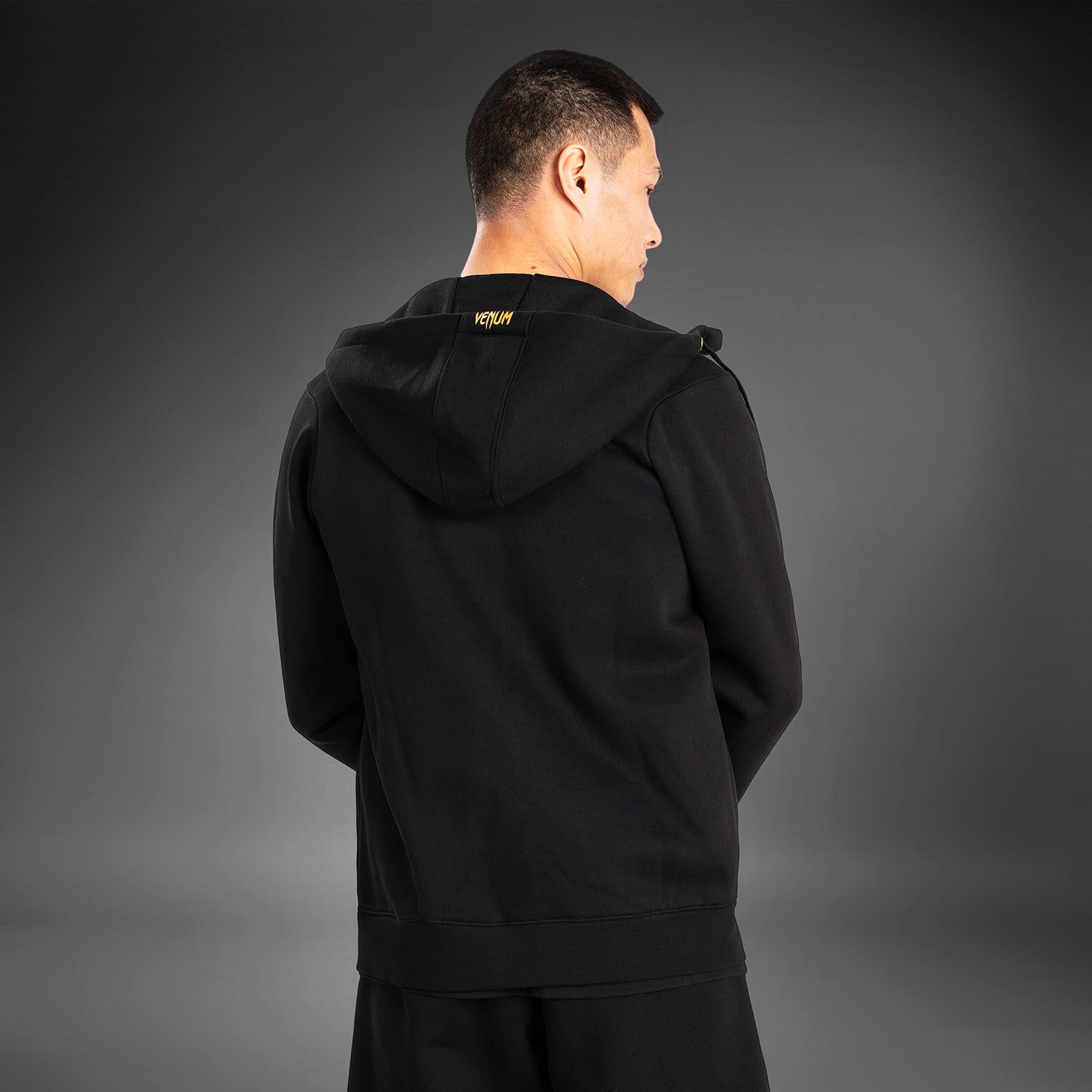 【UFC】30th Limited Relax fit hoodie black★正規品 ★追跡可 UFC UFC Anniversary Hoodie | PacSun