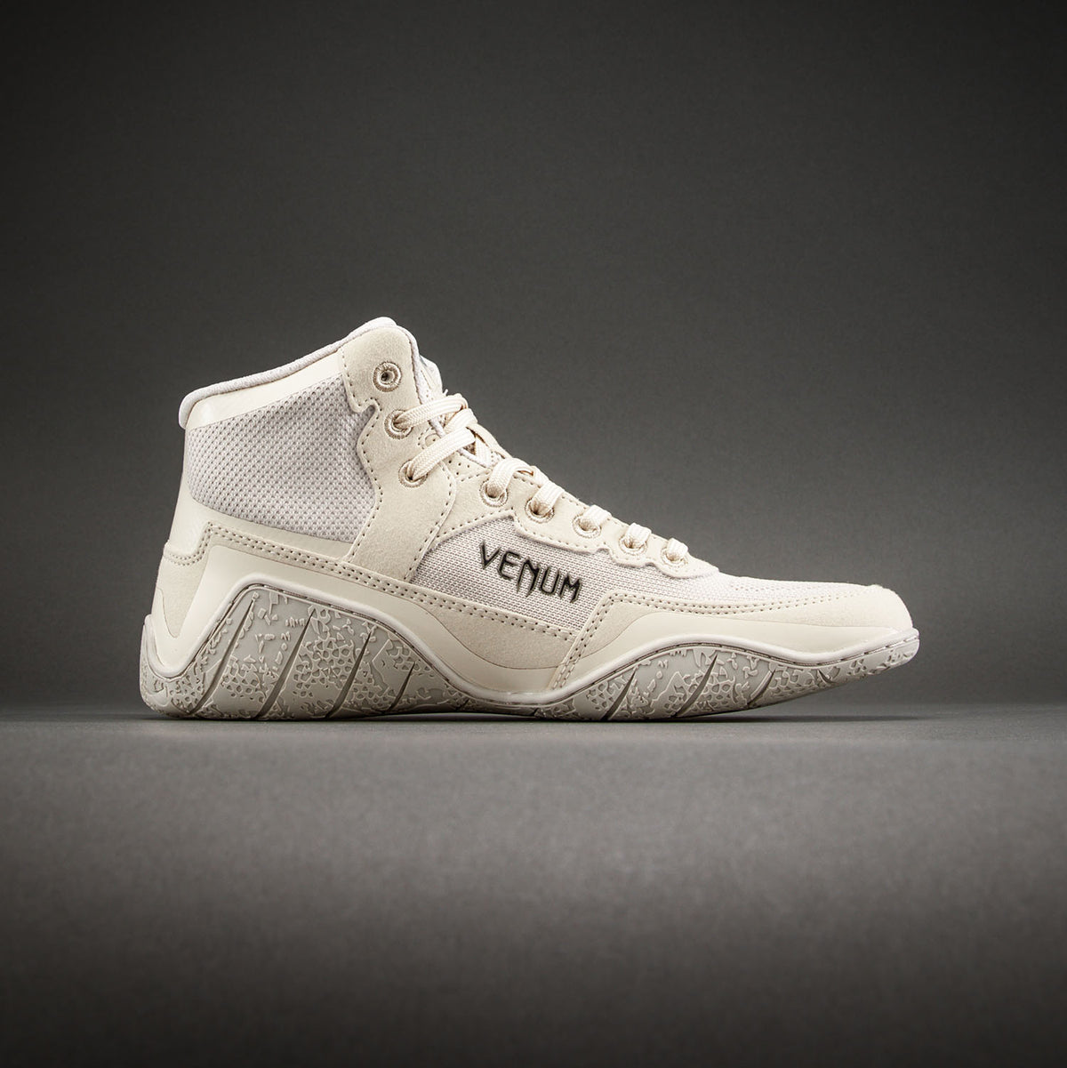 Venum Elite Wrestling Shoes - Beige