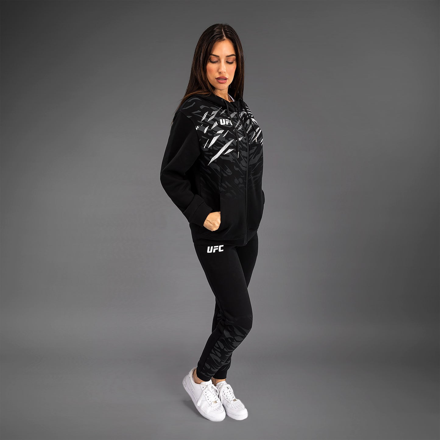 UFC Fusion by Venum Women’s Replica Zip Hoodie - Black
