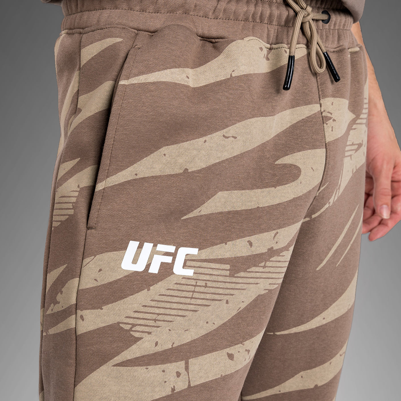 UFC Adrenaline by Venum Fight Week Men’s Pant - Desert Camo