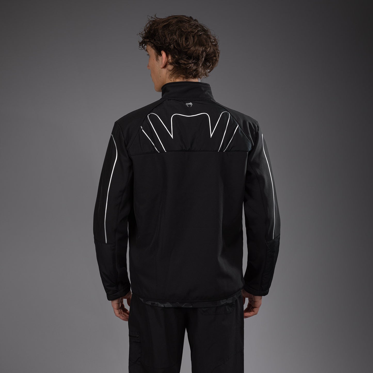 Venum Paddock Softshell Jacket Long Sleeves - Black