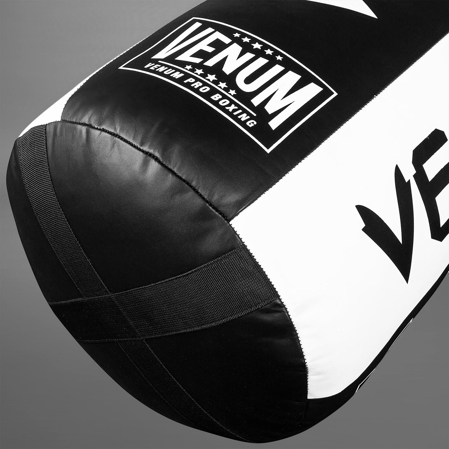 Venum T-Shape Punch Bag