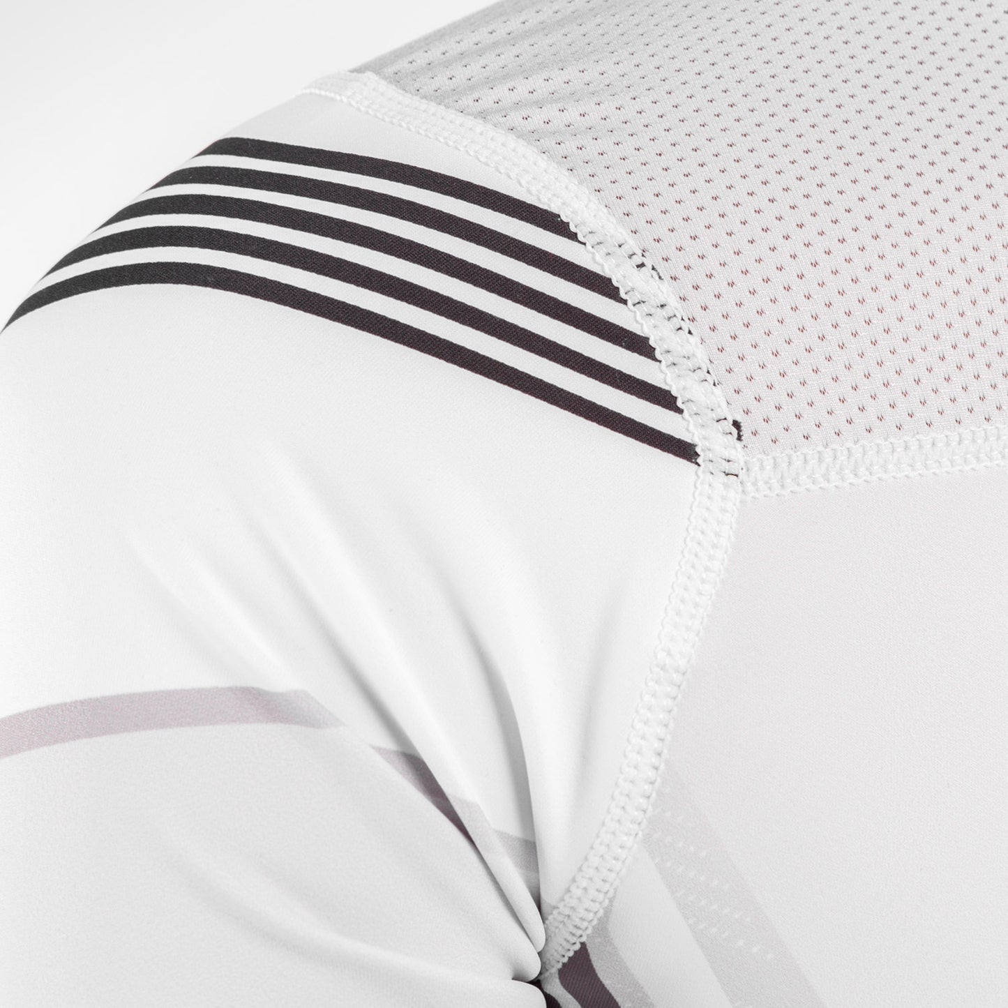 UFC Venum Authentic Fight Night Women's Rashguard - White