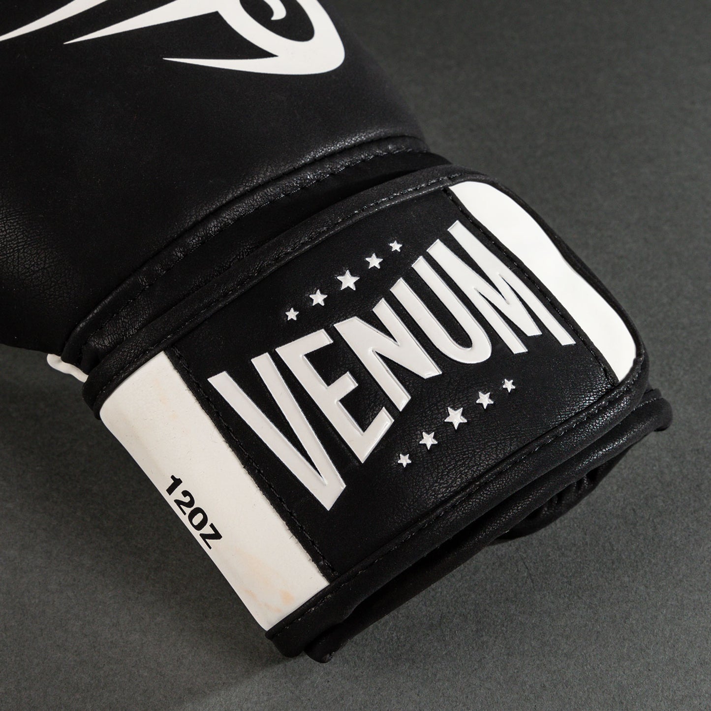 Venum Mike Tyson Replica Boxing Gloves - Deep Black/Optical White