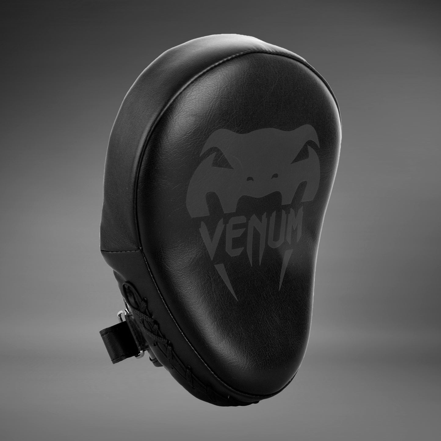 Venum Light Focus Mitts - Black/Black (Pair)
