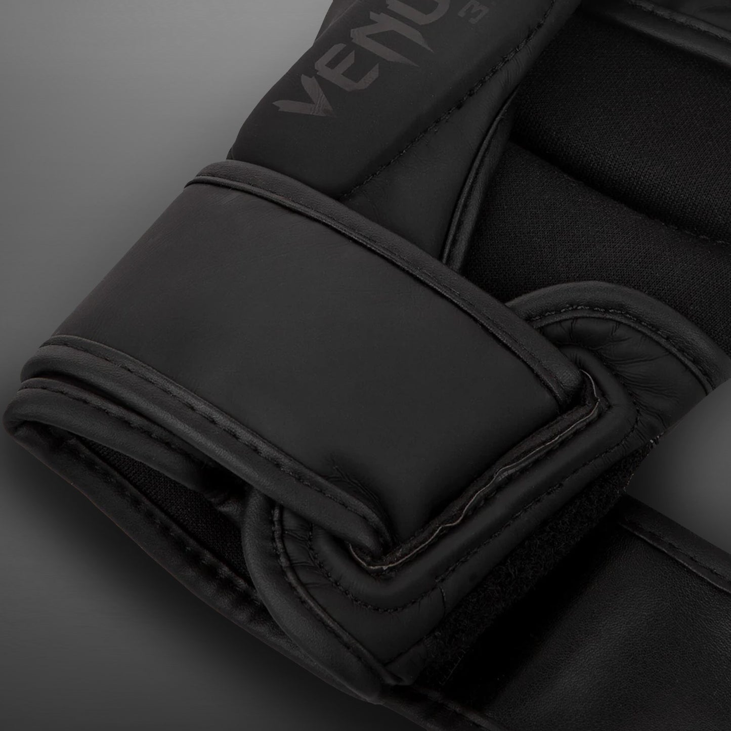 Venum Challenger 3.0 Sparring Gloves - Black