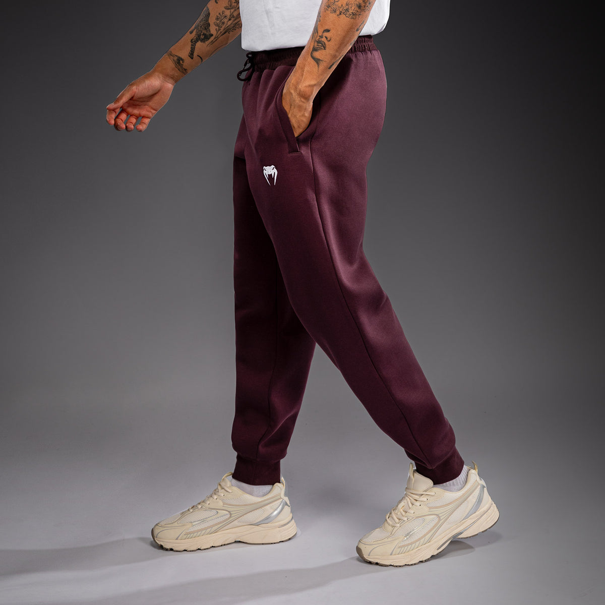 Venum Attack Fleece & Weave Joggers - Burgundy